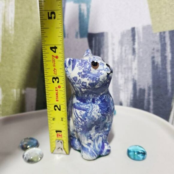 Blue Cat Decoupage Figurine By Linda Edgington Canada Kitten Sitting Collectible - Picture 3 of 9